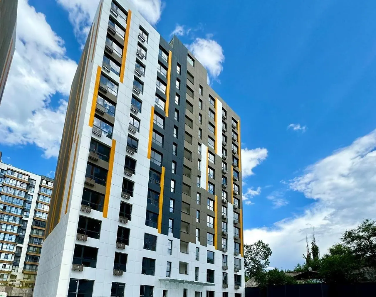 Apartment Новая Квартира В Жк Four Seasons Almaty